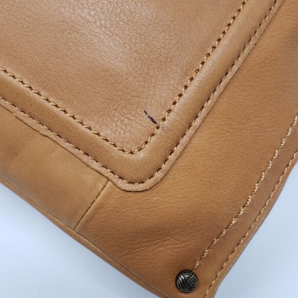 The Sak Heritage Leather Crossbody Bag - Picture 10 of 12